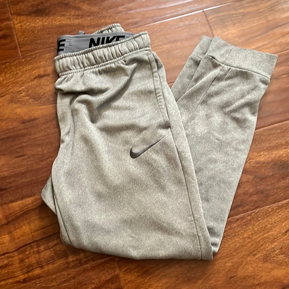 Nike Therma-fit joggers